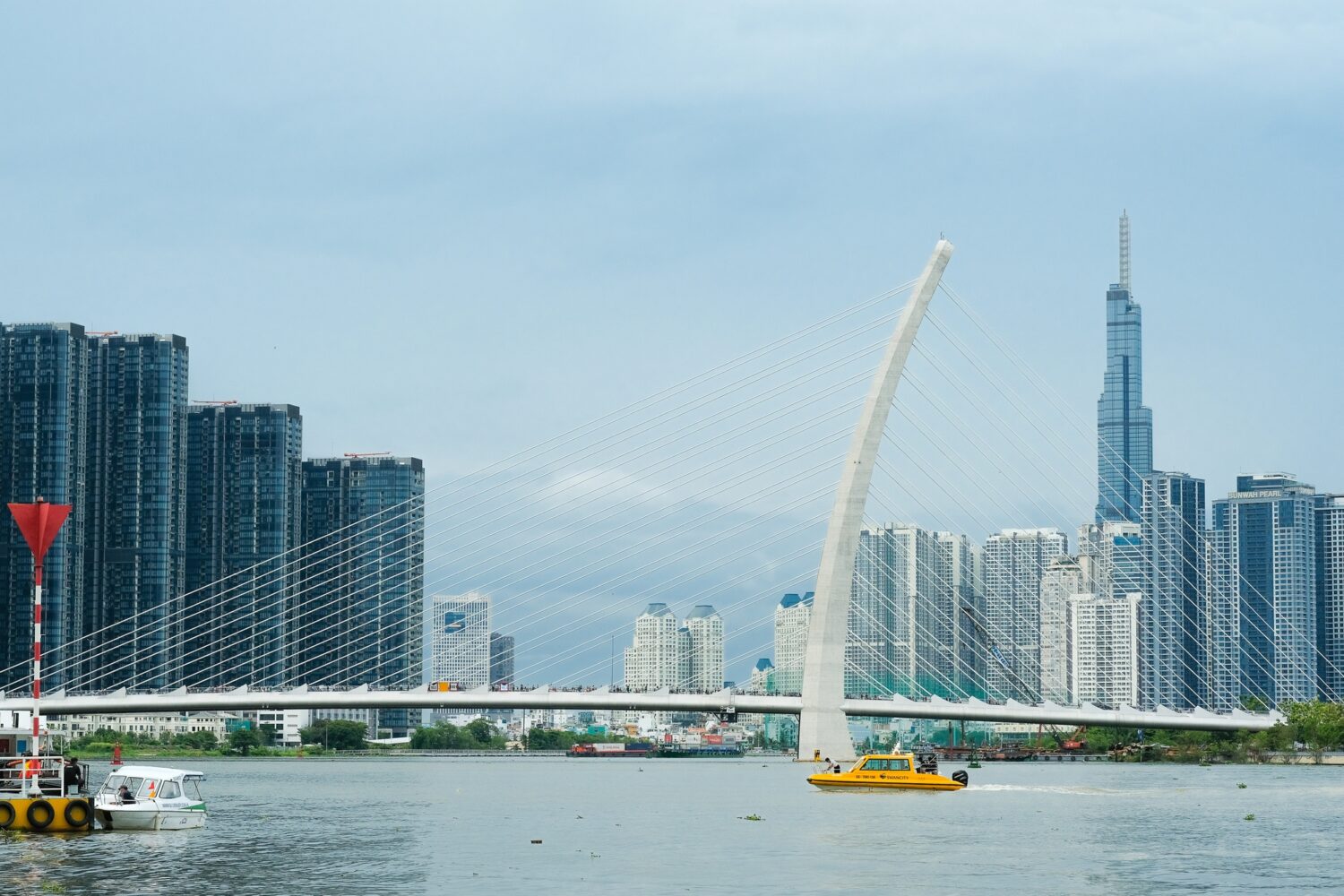 Cầu Ba Son Ở Đâu? Thông Tin Chi Tiết Về Cây Cầu Biểu Tượng Mới
